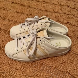 Adidas Superstar Mules - Sz 6